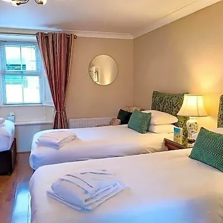 Inch House Ireland - Guest & Entire House Laois