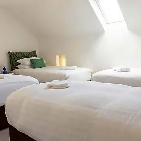 Inch House Ireland - Guest & Entire House Hotel